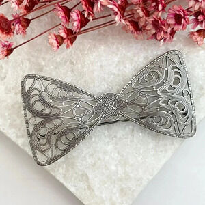 Art Deco Large XL Vintage Textured Handcrafted Cannetille Style Bowtie Brooch